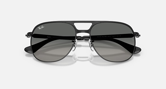 BILL MAX Sunglasses in Black and Light Grey Gradient Dark Grey (56