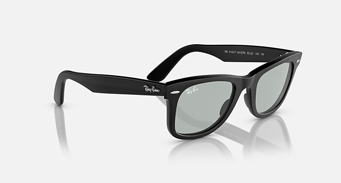 ORIGINAL WAYFARER CLASSIC Sunglasses in Black and Light Grey