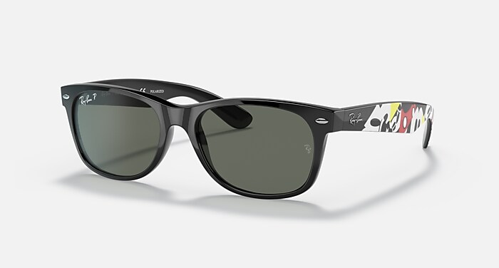 NEW WAYFARER MATTE Sunglasses in Rubber Black and G-15 Green (55