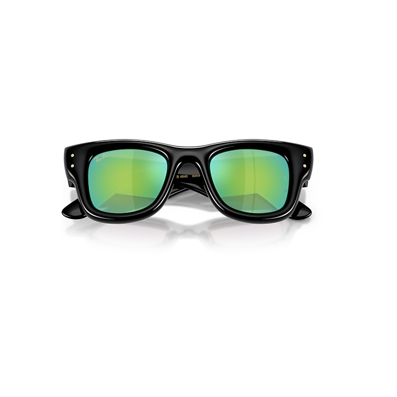 Ray-Ban Wayfarer Puffer Sunglasses Black Frame Green Lenses 47-23