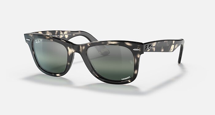 Ray-Ban オリジナルWayfarer chromance グレー・ハバナ ORIGINAL WAYFARER POLARIZED+ LENSES Sunglasses in Grey Havana and