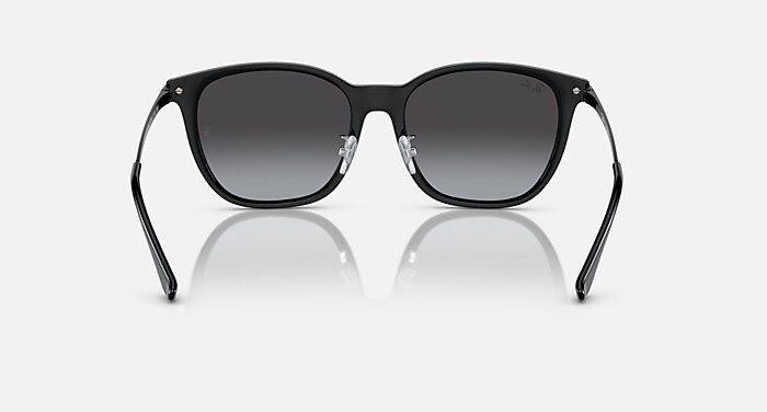 RB4333D Sunglasses in Black and Grey - RB4333D | Ray-Ban® MEA