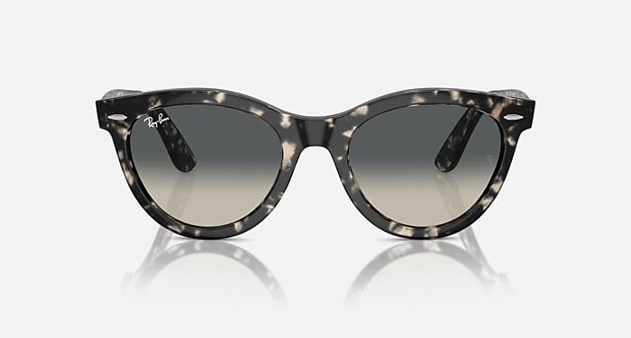 レイバン公式ストア】 Ray-Ban® WAYFARER WAY サングラス | グレー