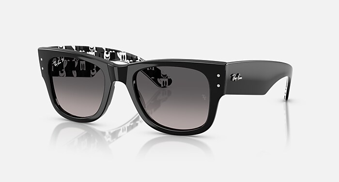 WAYFARER FOLDING CLASSIC Sunglasses in Black and G-15 Green (50-22