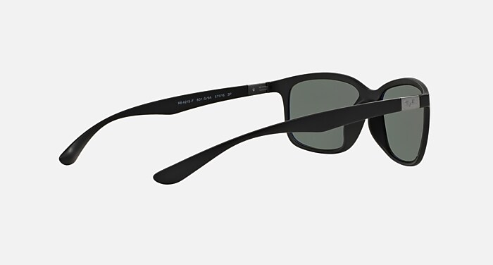 RB4215F Polarized Sunglasses in Black and G-15 Green Polarized (57