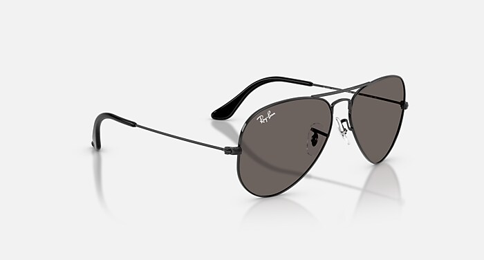 AVIATOR CLASSIC サングラス ブラック と ダークグレー (58-14