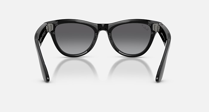 RAY-BAN META SKYLER - GEN 2 Sunglasses in Black and Polarized