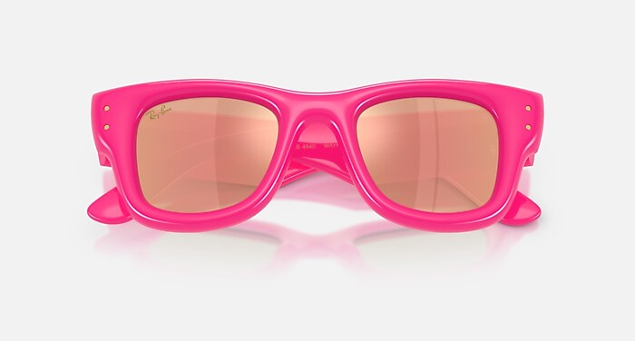 WAYFARER PUFFER SPECIAL COLLECTION サングラス ピンク と ダーク