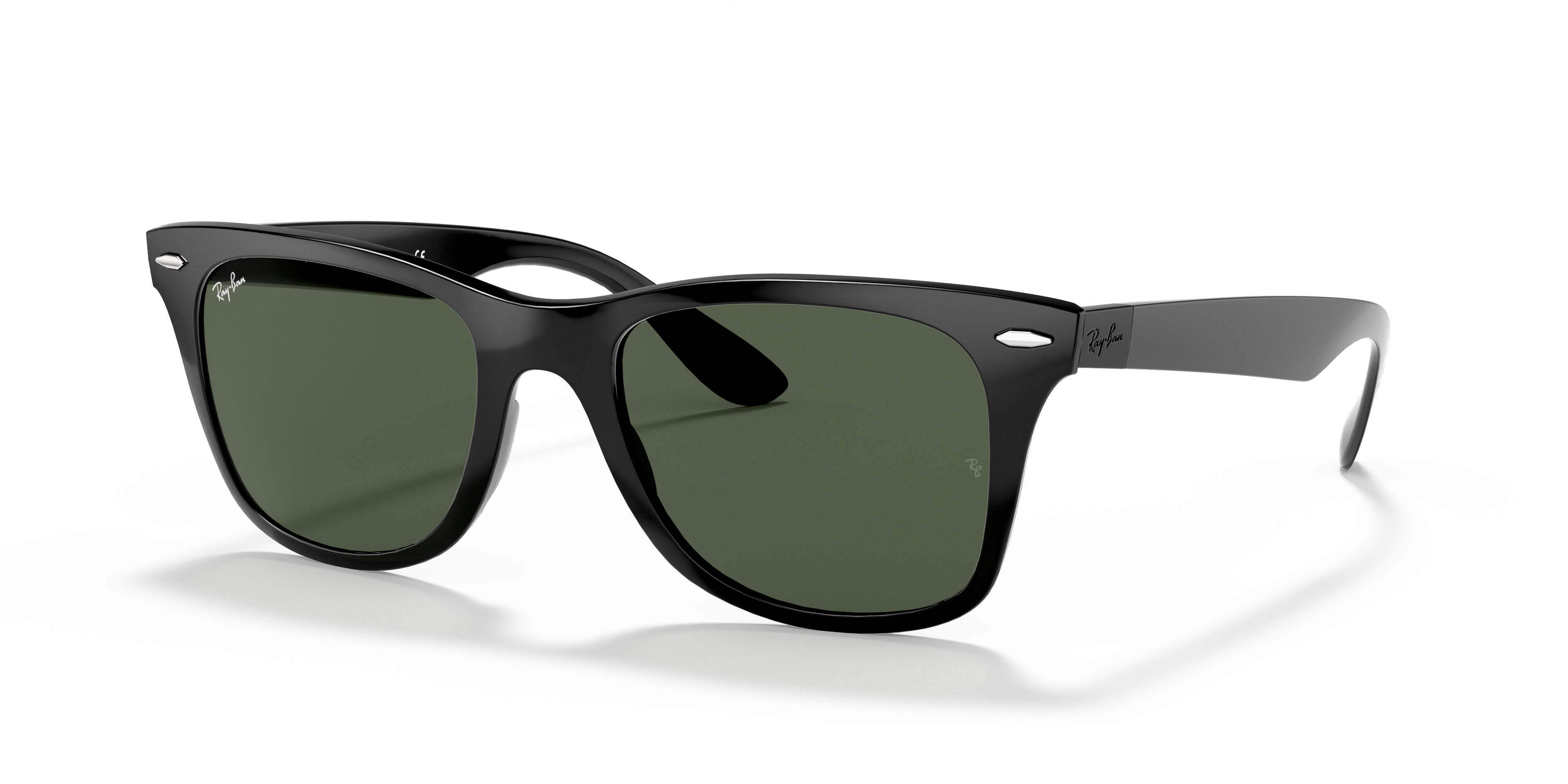 【レイバン公式ストア】 Ray-Ban® Wayfarer Liteforce サングラス | ブラック X グリーン定番 - RB4195