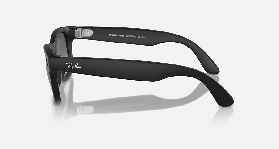 Wayfarer Gen 1, Black · Graphite Polarized: Lateral